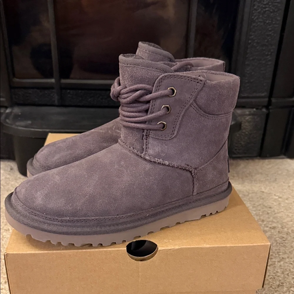 UGG warm comfortable
